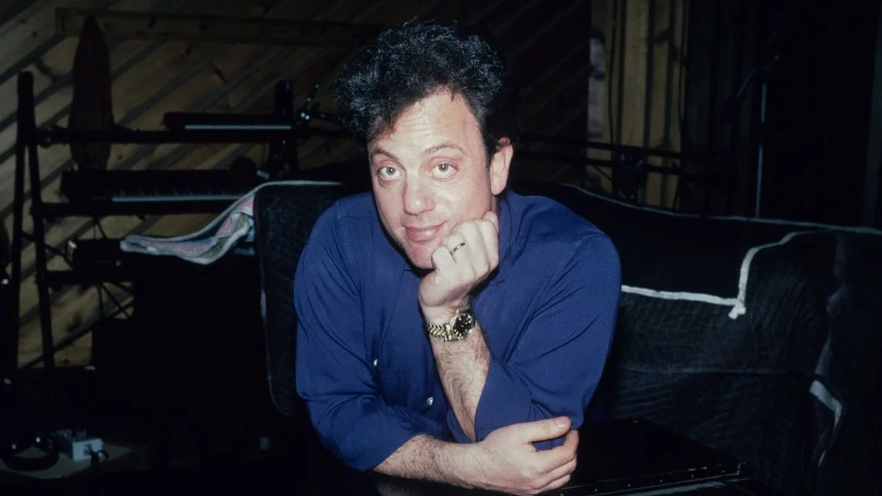 The Timeless Appeal of Mid-Century Modern Design in Billy Joel's Oyster Bay Living Room