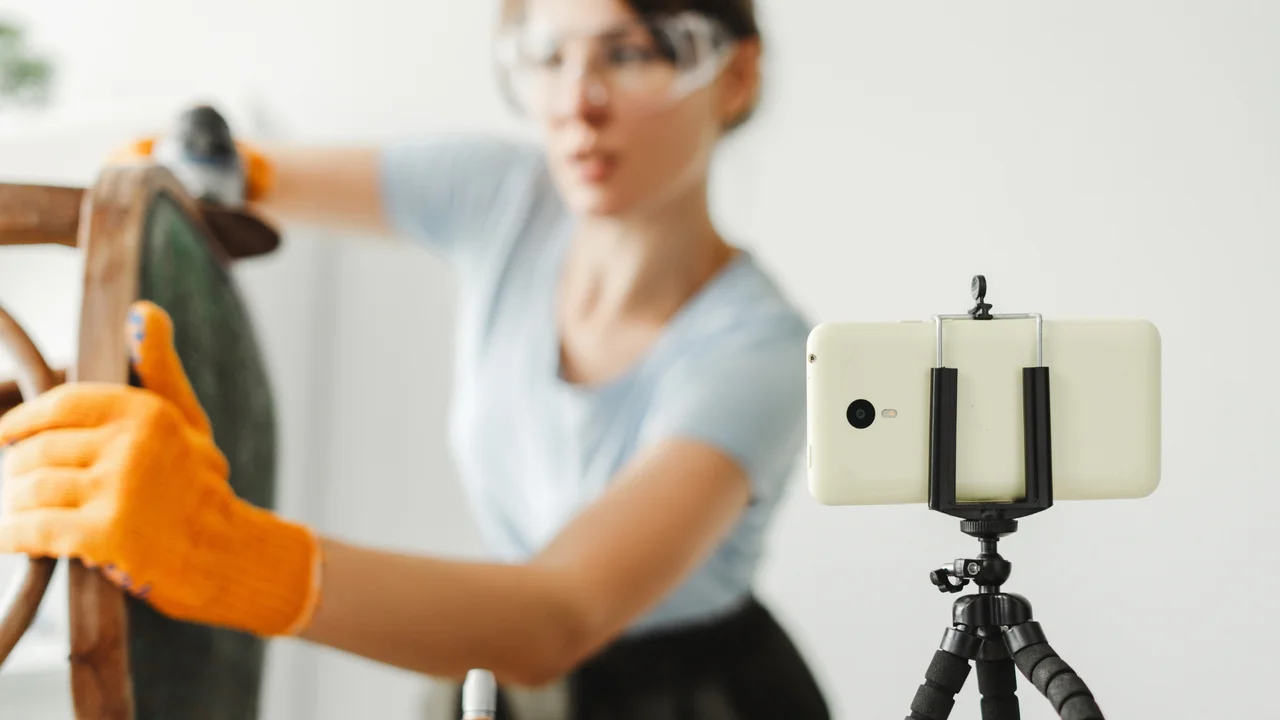 Top DIY Influencers to Follow for Insightful Renovation Tips and Tricks