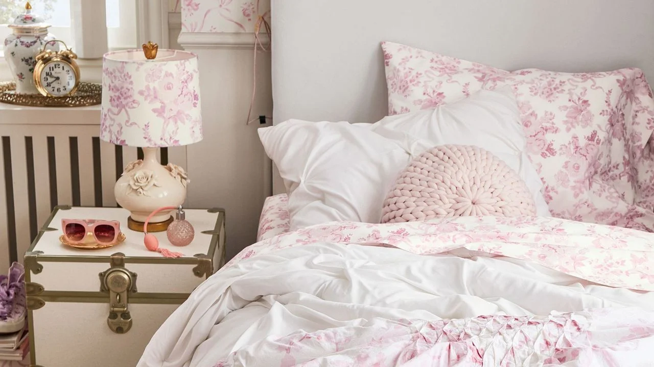 Stylish Pottery Barn Teen Essentials for a Chic Dorm Room Makeover