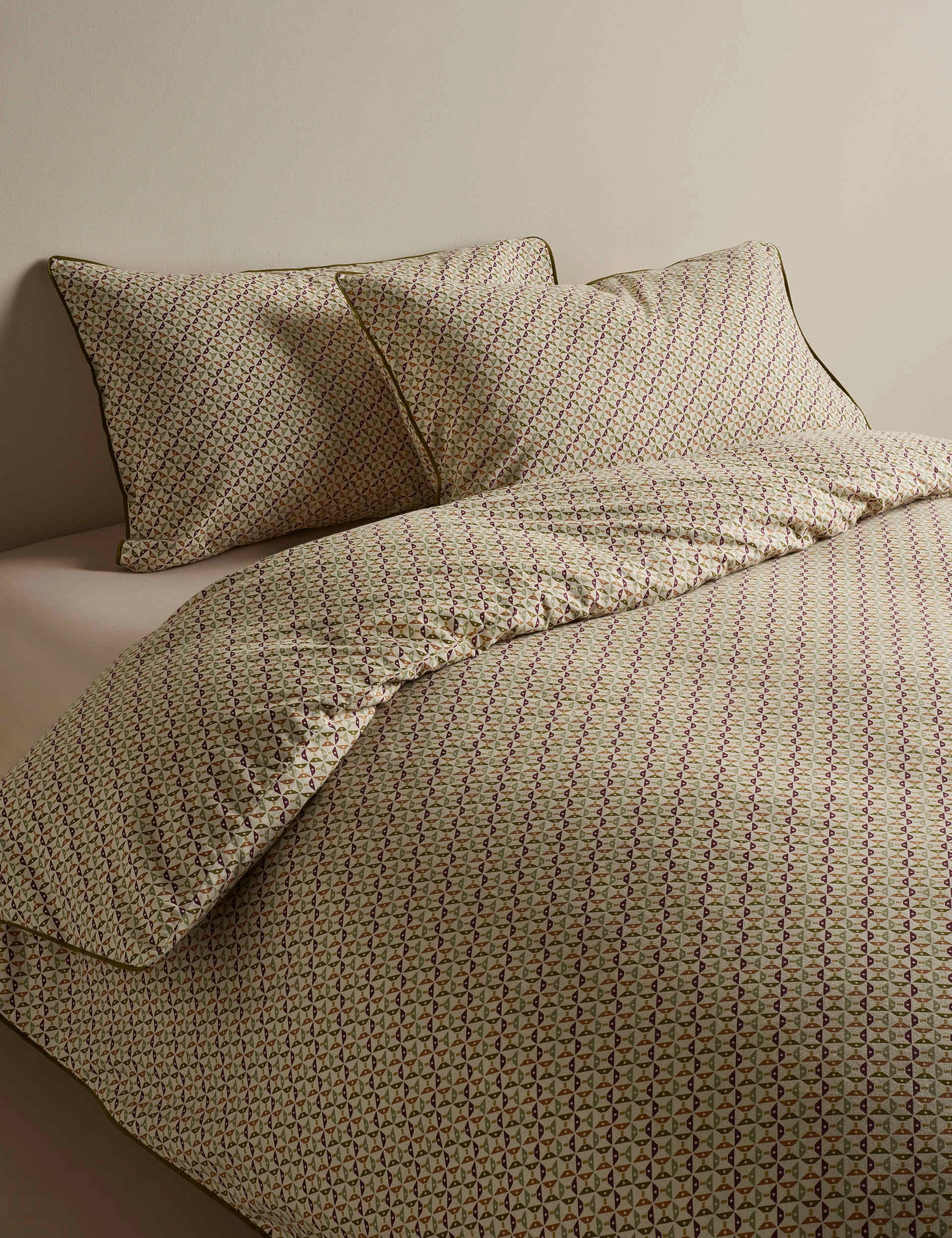 Pure Cotton Geometric Brushed Bedding Set
