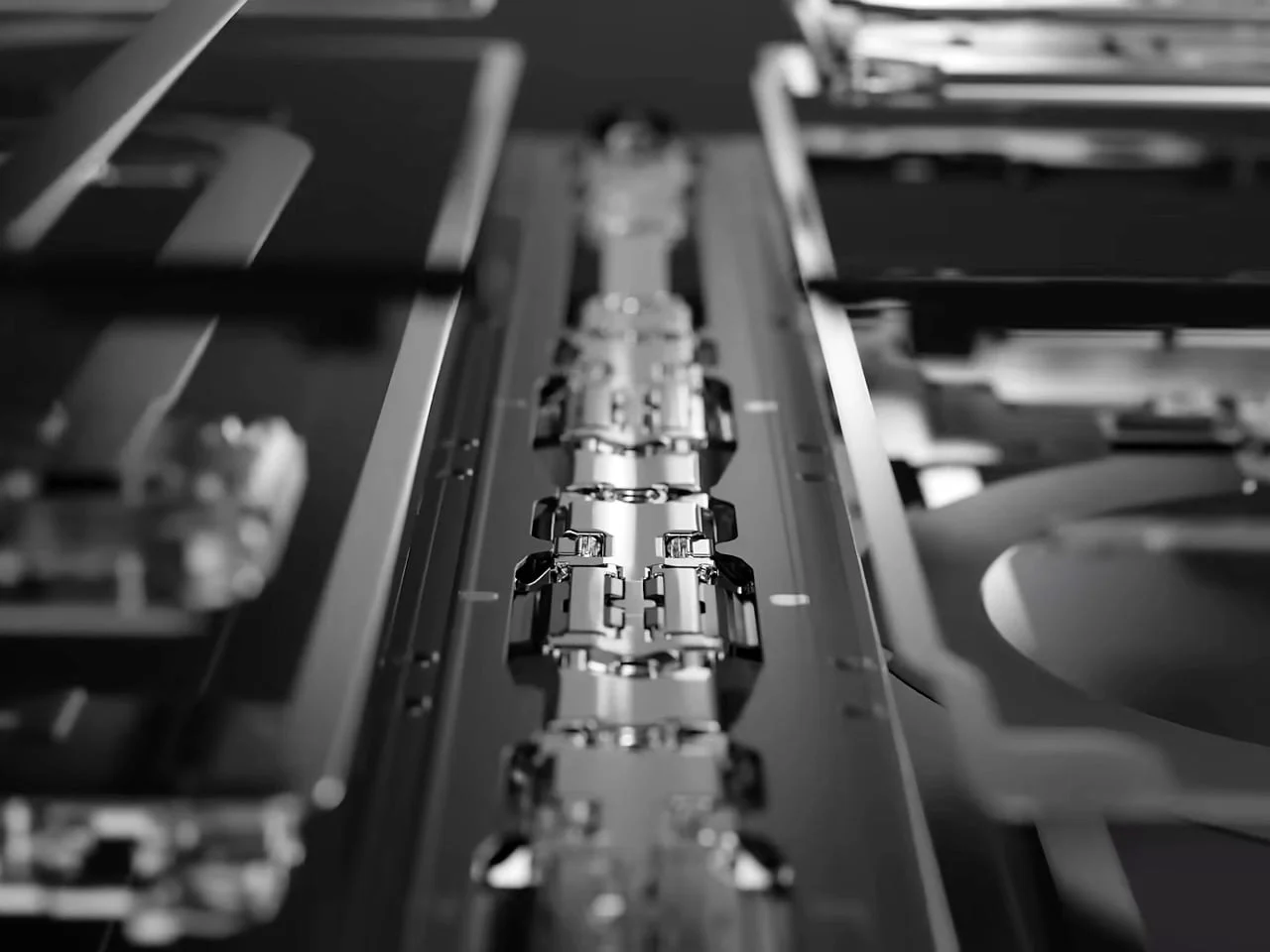 Samsung Galaxy Z Fold8 Hinge Close-up