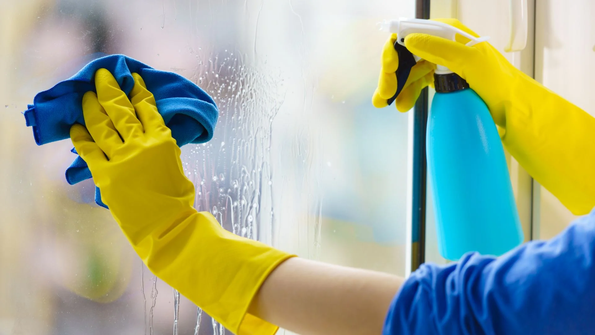 Effective Window Cleaning Techniques: Expert Insights for a Streak-Free Shine