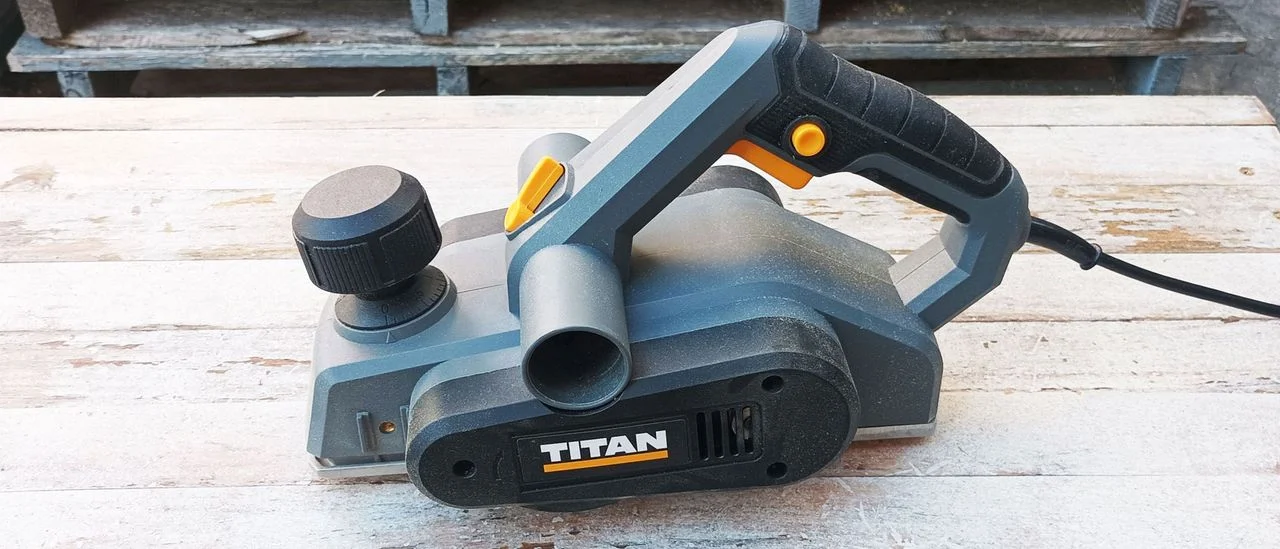 Budget-Friendly Titan TTB876PLN Electric Planer: A Comprehensive Review for DIY Enthusiasts