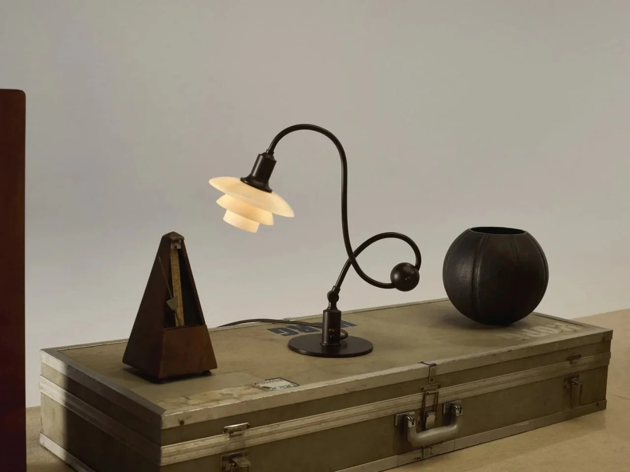 Timeless Design: The PH Piano Lamp Reimagined for Modern Spaces