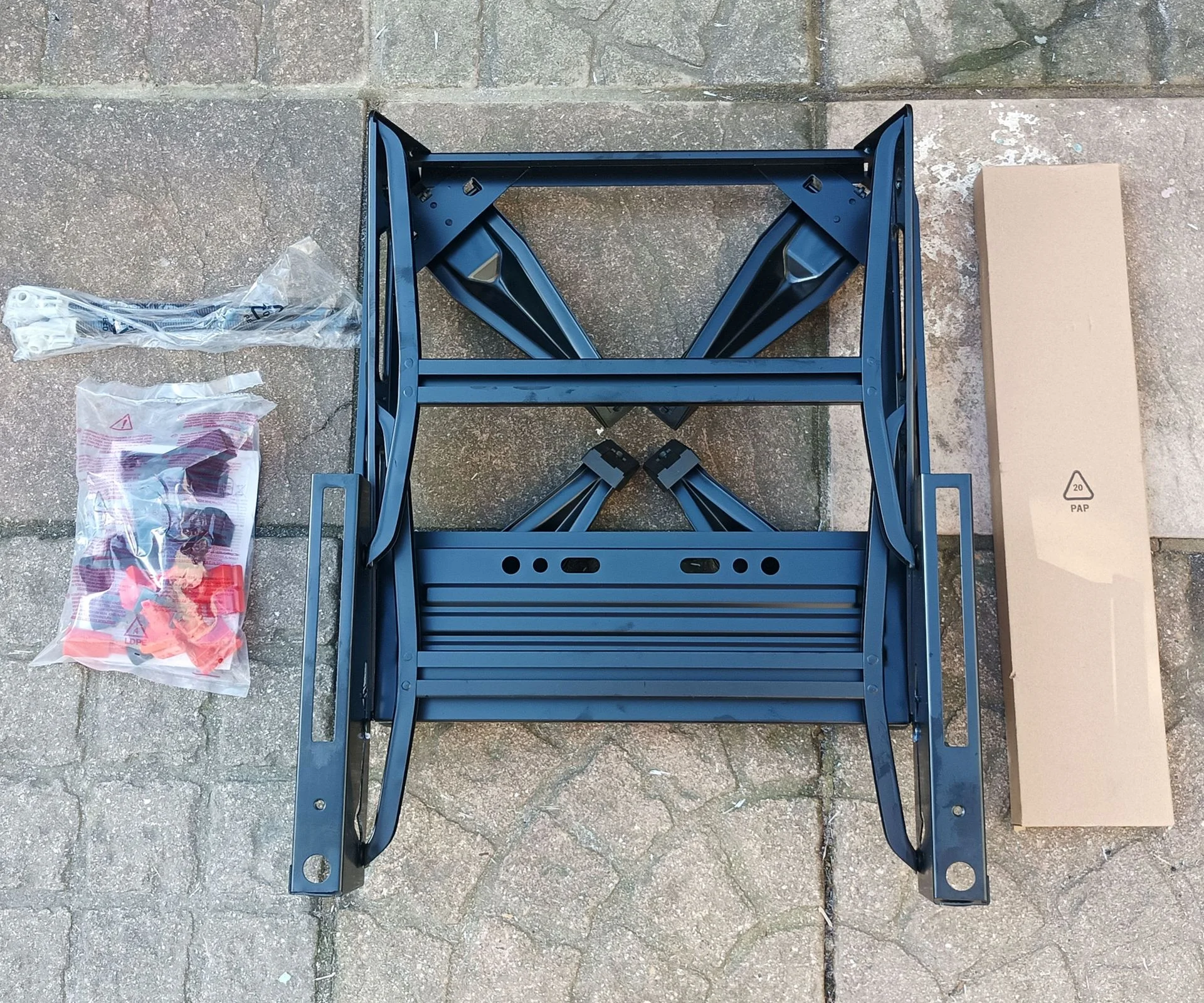Unassembled Black & Decker Workmate WM536