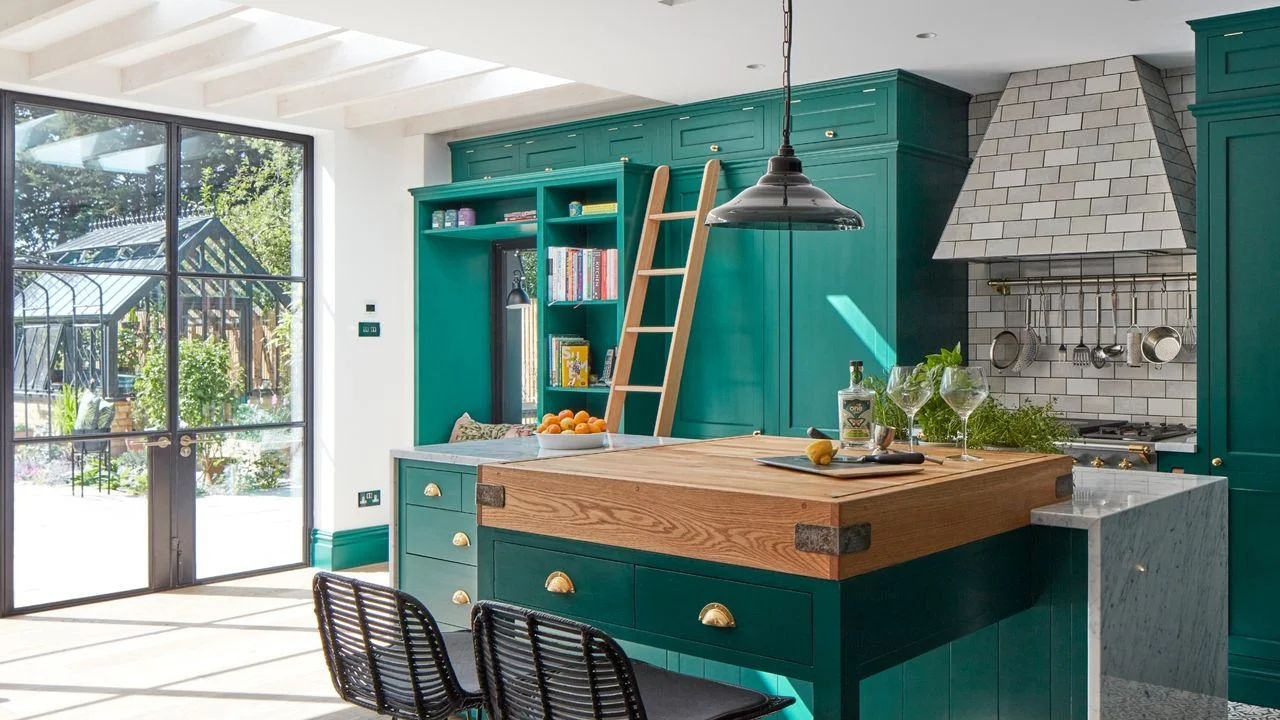 Smart Architectural Strategies to Enhance Space Perception in Small Homes