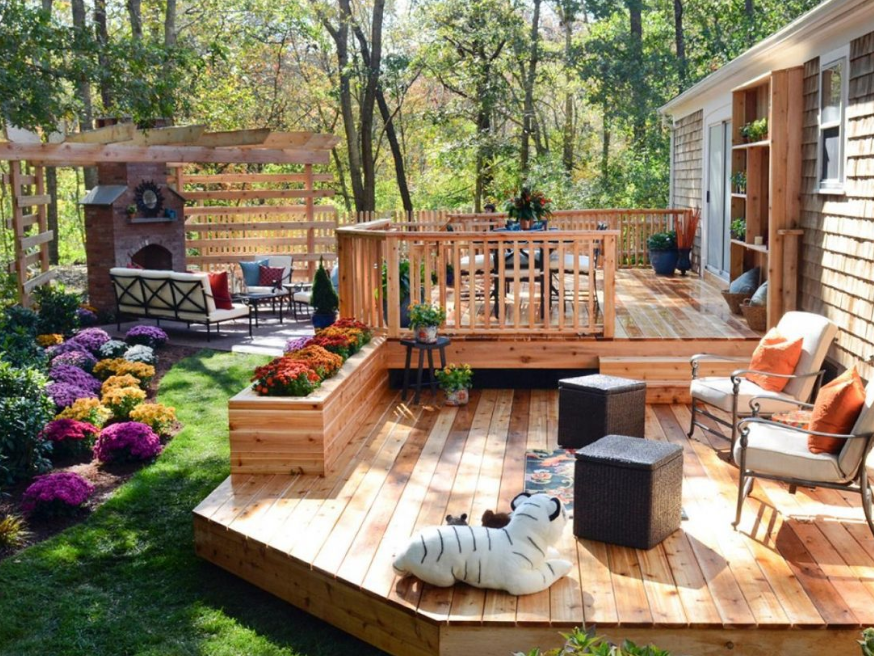 12 Outstanding Backyard Deck Ideas That You Can Proud Of