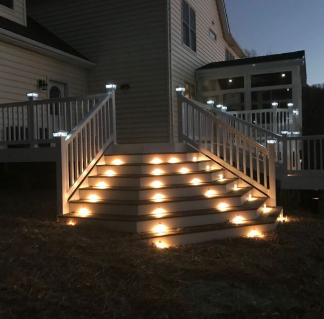 Two Different Light Railing Solar