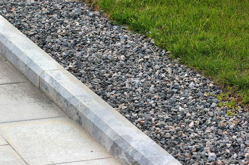 Concrete Curb Edging - GRIP ELEMENTS