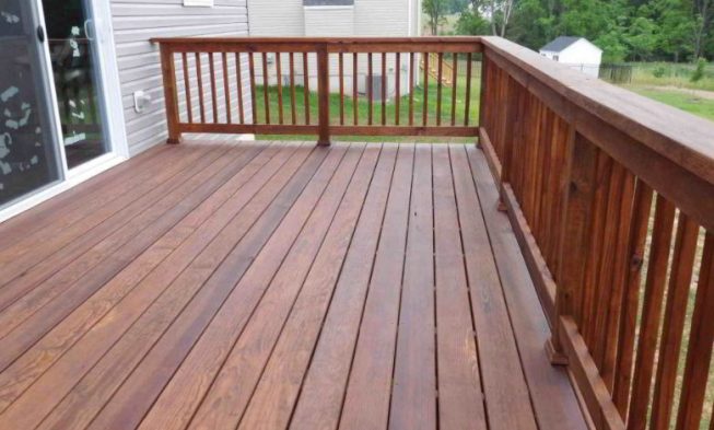 Dark Brown Deck Stain - GRIP ELEMENTS