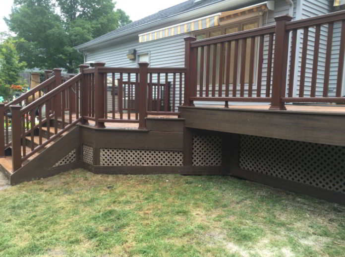 Gray Vinyl Deck Lattice