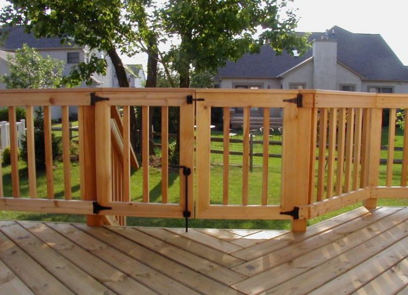 Best deck gate ideas