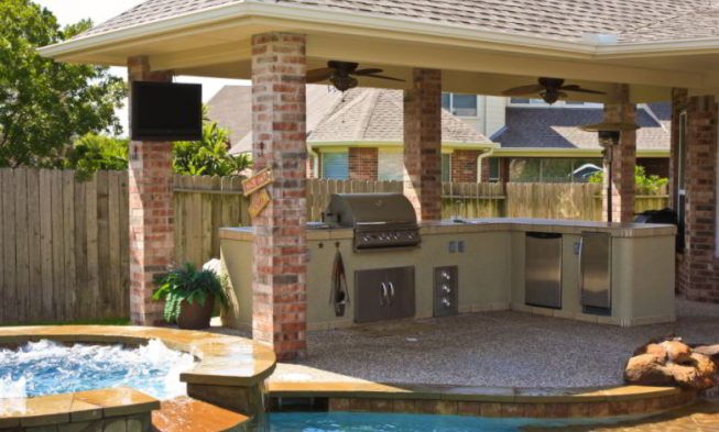 Luxury grill patio - GRIP ELEMENTS