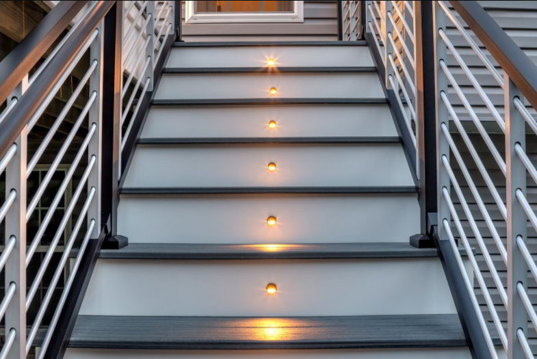 Modern and Natural Handrail Design