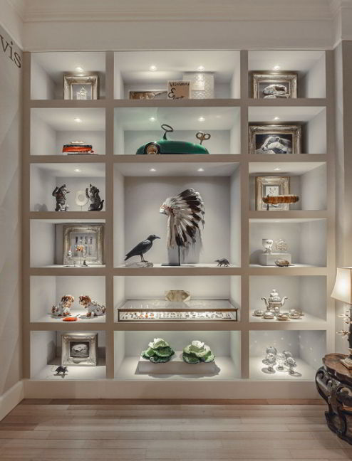 Luxurious Display Case