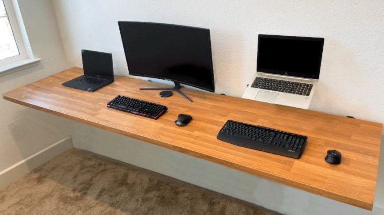 20 Most Popular DIY Computer Desk Plans - Gripelements