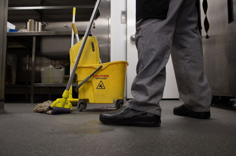 how to clean non slip epoxy floor