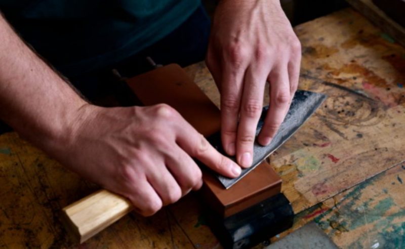 how to clean a sharpening stone