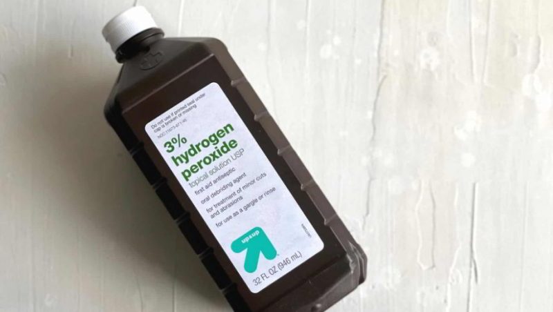 how to clean plastic shower floor