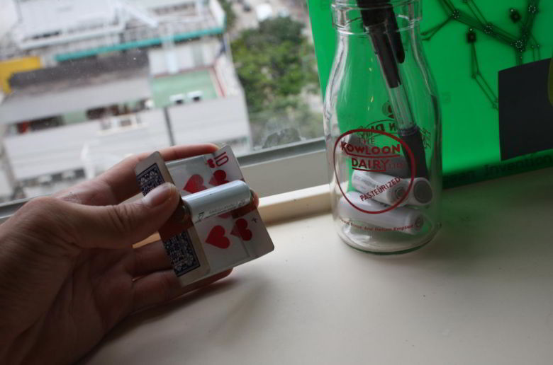 Mini Battery Charger Ideas