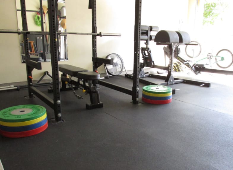 Basics garage gym