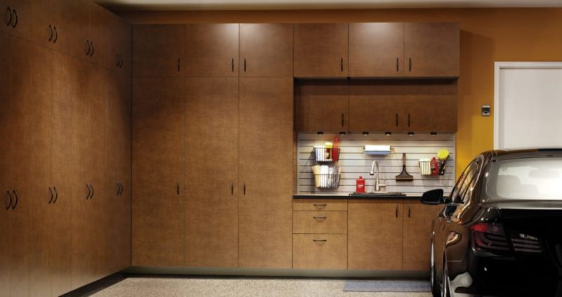 Decorate Your Garage with Enough Lighting