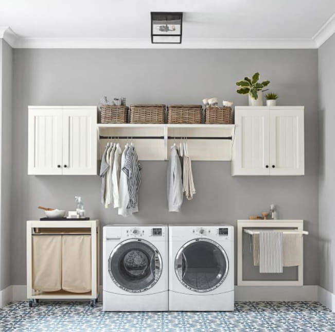 A Symmetrical Laundry Room