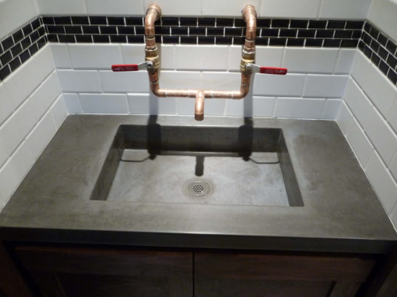 Concrete Utility Sink GRIP ELEMENTS
