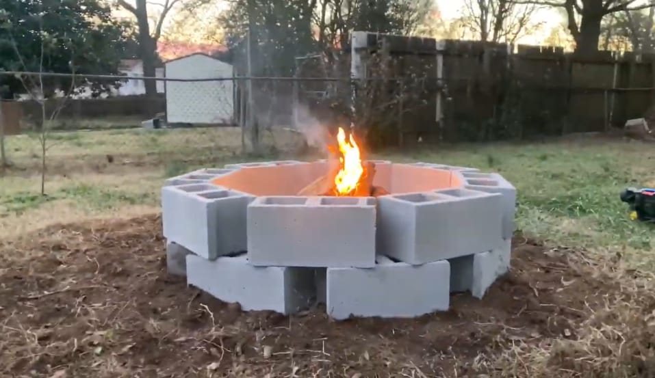are cinder blocks good for fire pits