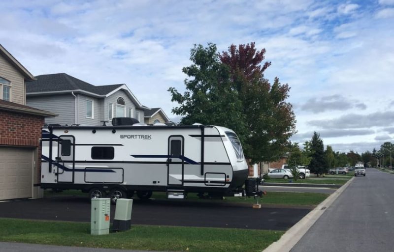 Can I park an RV in my driveway