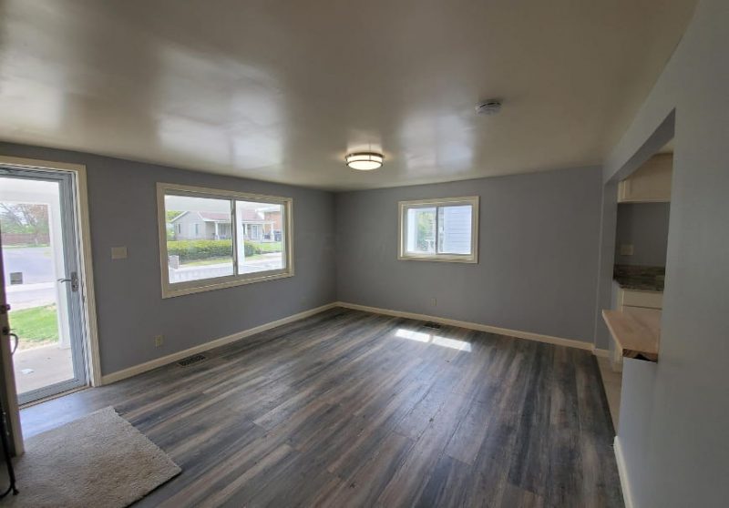 Best Basement Half Wall Ledge Ideas