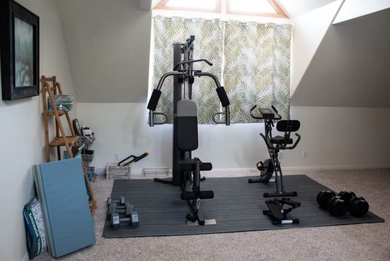 Essential Items That Must Be In Your Home Gym