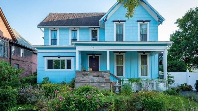 Buying New Homes Vs. Older Homes