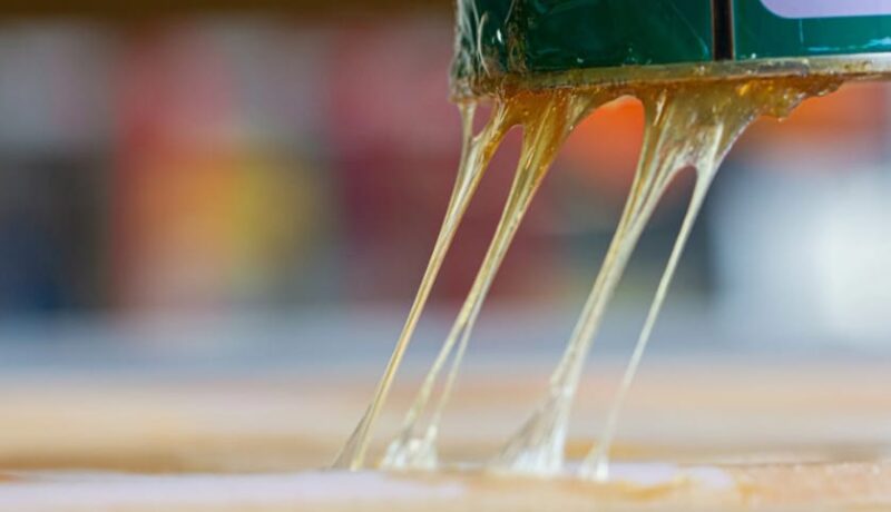 How to Install Floating Shelves in a Snap