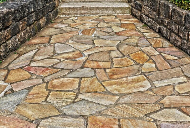 Flagstone Patio Floor