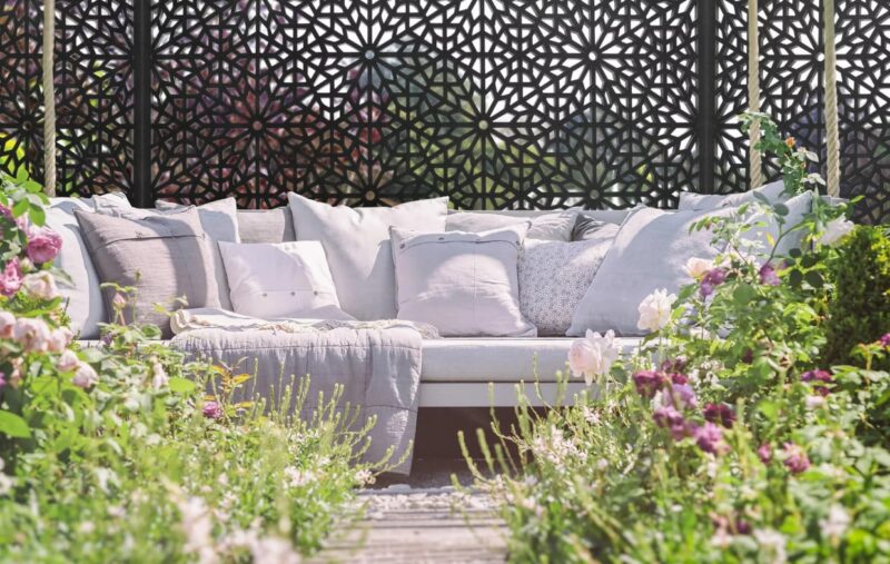 Metal Garden Screening with Beautiful Pattern