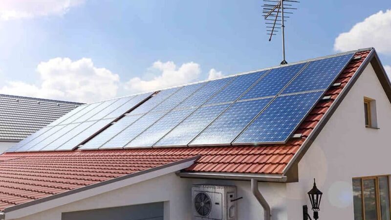 How Much Electricity Do Solar Panels Produce