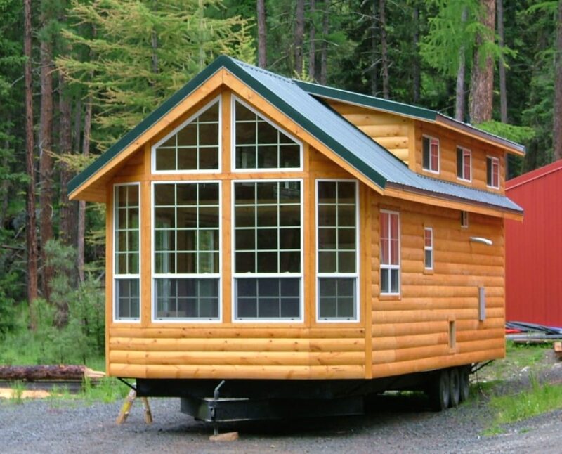 Key Features of Portable Log Cabins